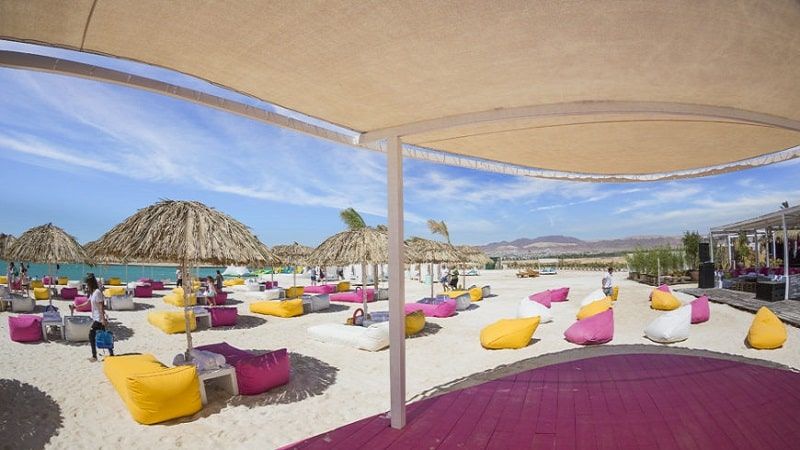 B12 Beach Club in Doha: Time for Some Beach Therapy