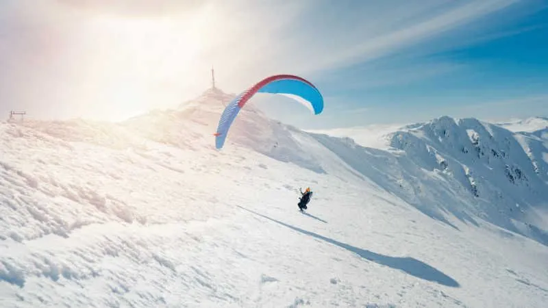 Feel the Sky is not a Limit while Paragliding