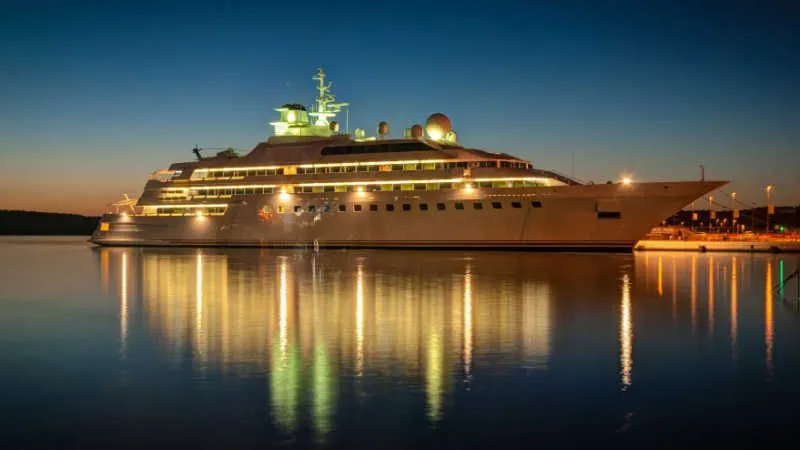 Night Cruising in Alexandria