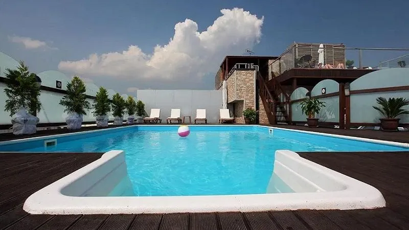 The Rooftop Pool At Hotel Visenza Istanbul 