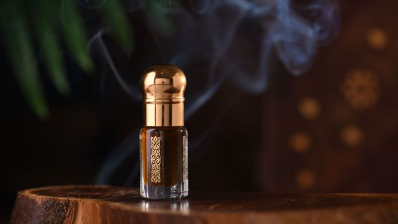 An Aromatic Touch with Arabian Perfumes