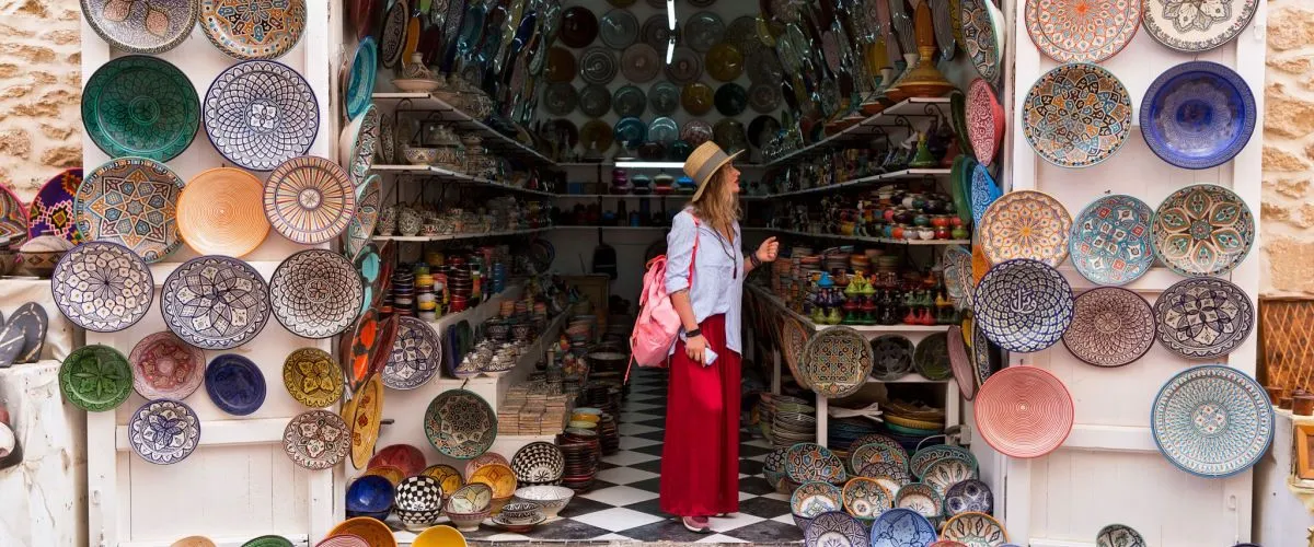 Shopping in Medina: Shop for the Best Gifts with a Divine Arabian Touch