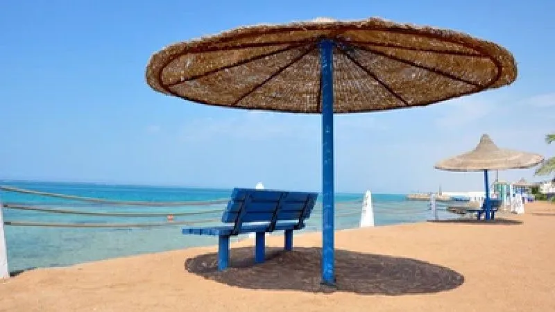 Al Nawras Beach