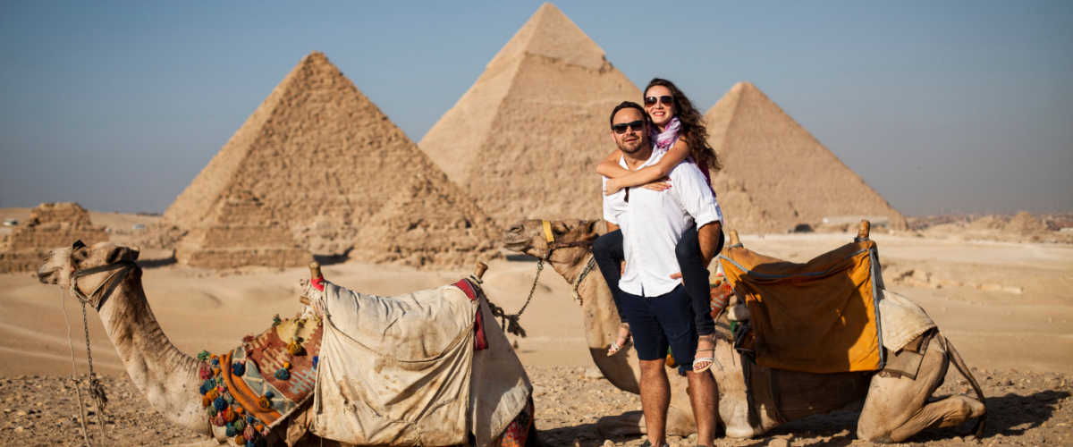 Honeymoon in Cairo: Spark Your Romance Amidst the Enthusiastic Egyptian Aura
