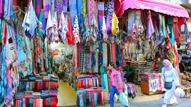 سوق مولوز الشعبي