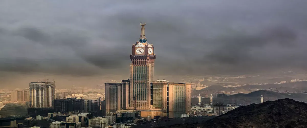 Abraj Al Bait Mecca: The Royal Clock Tower in Saudi Arabia