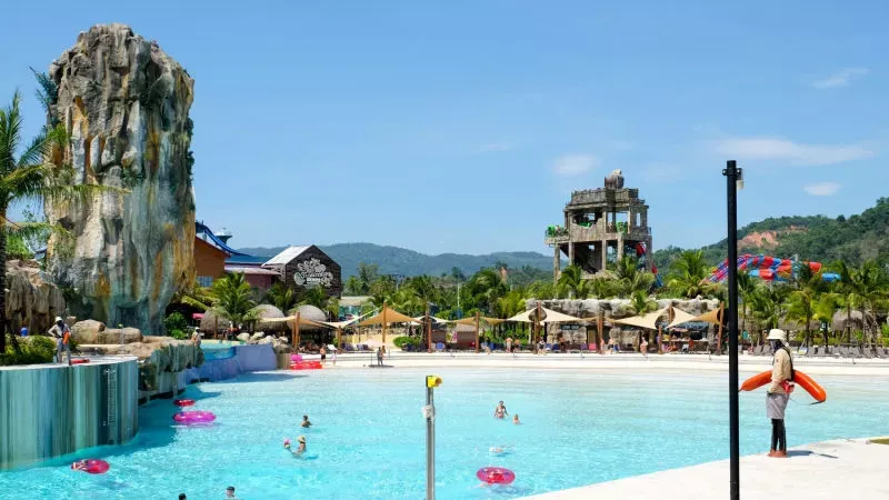 Visit the Andamanda Phuket Waterpark: A New Addition to Phuket’s Fun Activities