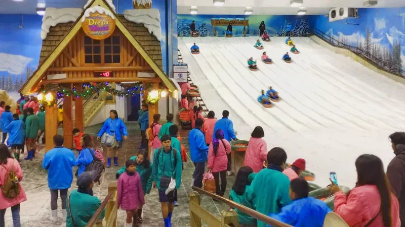 Dream World Review  Thailand's Best Family Park 