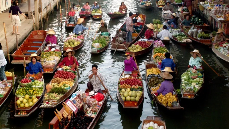 Shop in the Floating Markets