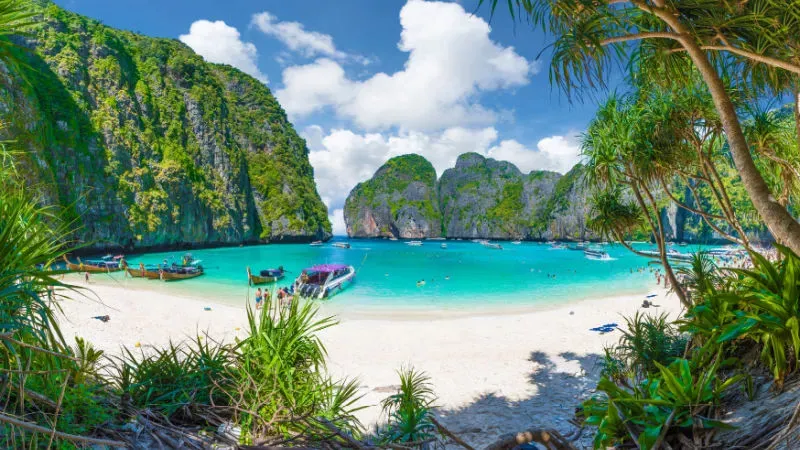 Islands to Visit Near Phuket