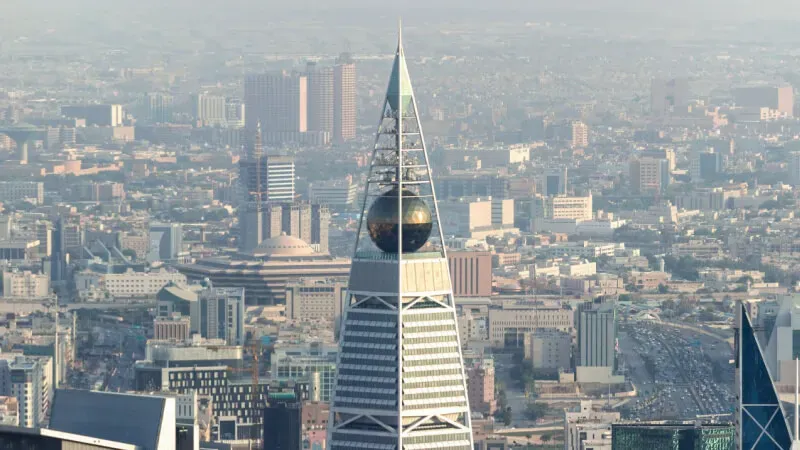 Facilities at Al Faisaliah Tower