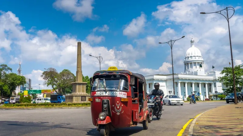 Tuk Tuk Tour of Colombo