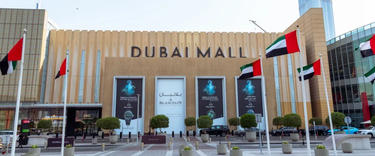 The Dubai Mall: Embark on Leisurely Pursuits at the World’s Largest Mall