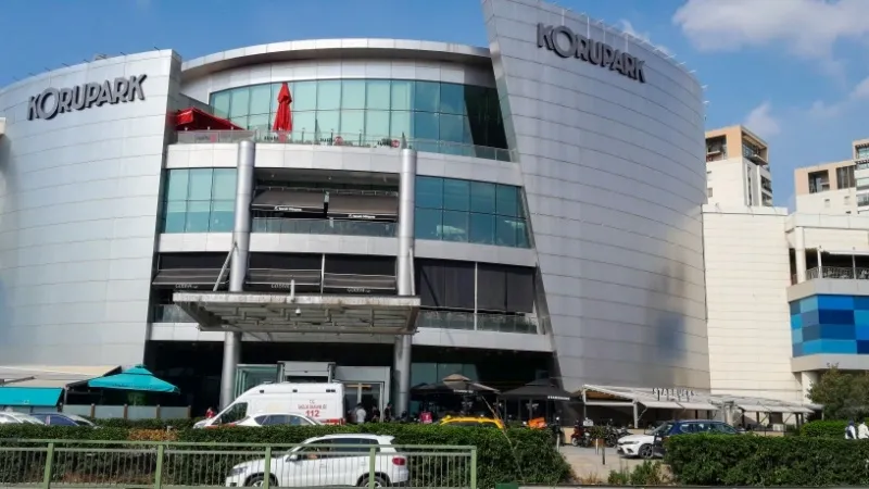 KoruPark Shopping Mall