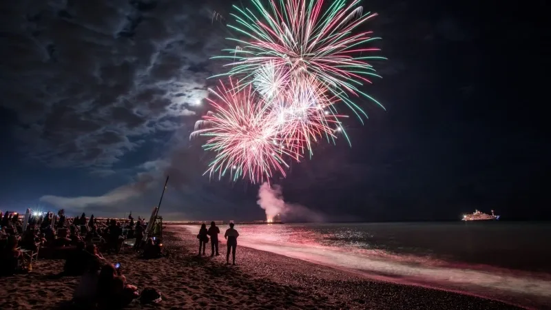 Beach Parties for a Laid-Back Celebration