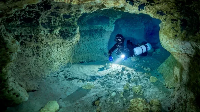 Thrill of Cave Diving in Saudi Arabia