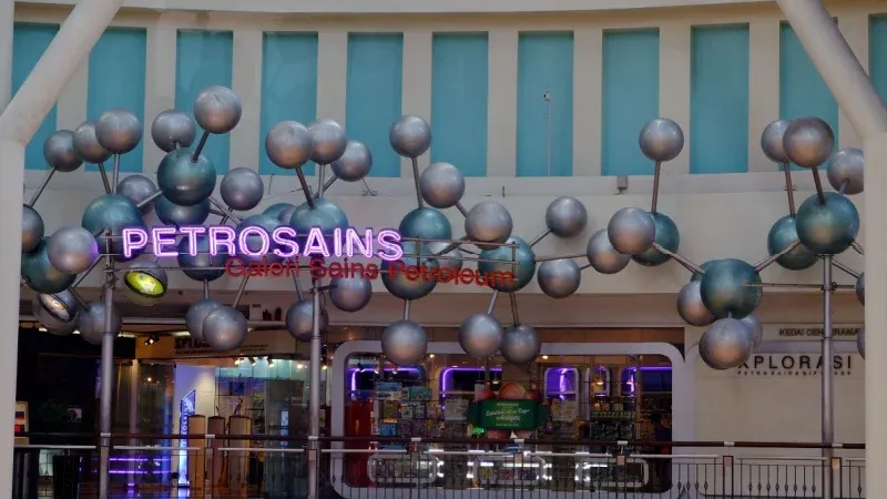 Go on educational tours