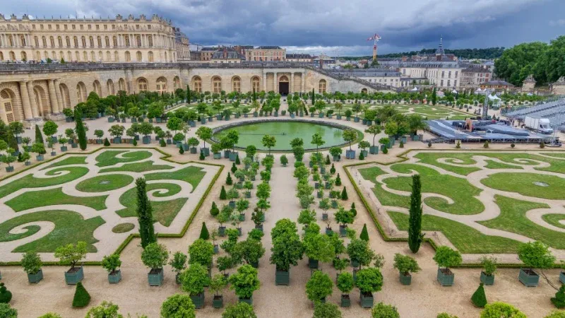 Explore the Palace of Versailles without the crowds