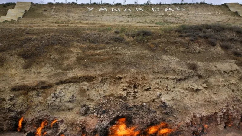 Yanar Dag (Burning Mountain)