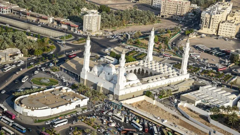 Visiting Quba Mosque Saudi Arabia