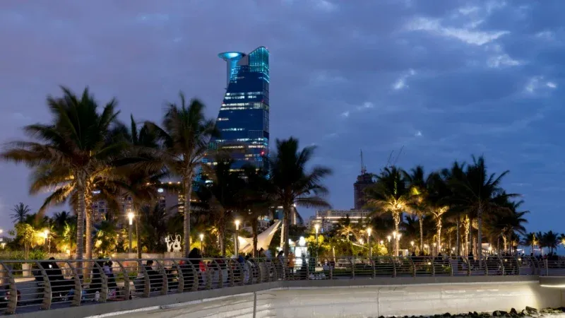 Explore Jeddah Corniche
