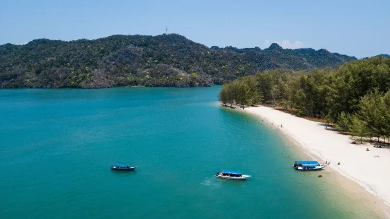 Tanjung Rhu Beach, Langkawi