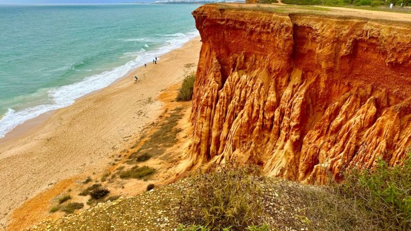 Praia da Falésia