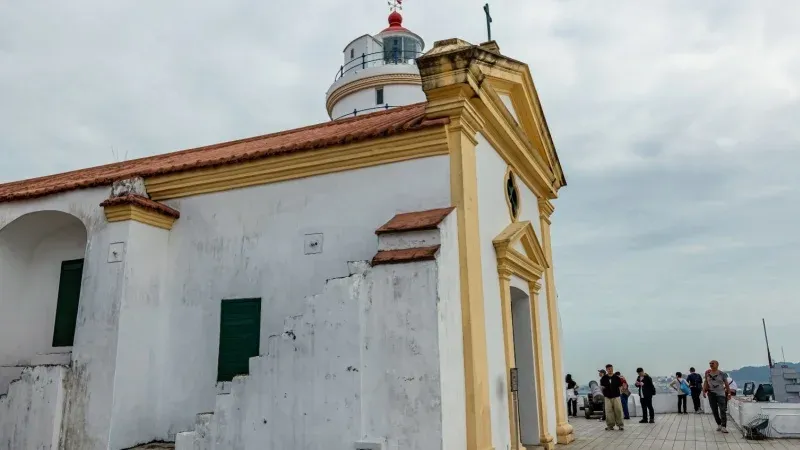 Guia Fortress & Lighthouse
