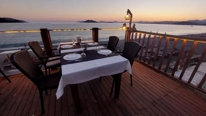 Emerson Spice Rooftop Tea House