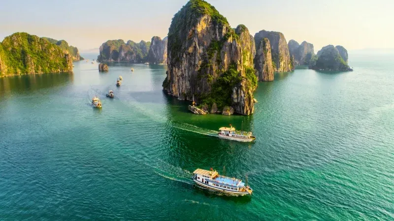 Enjoy a Day Trip to Ha Long Bay