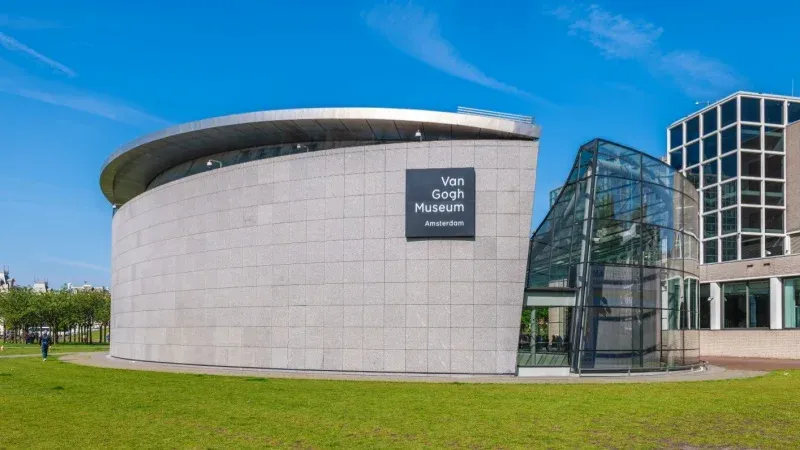 Take a guided tour of Van Gogh Museum