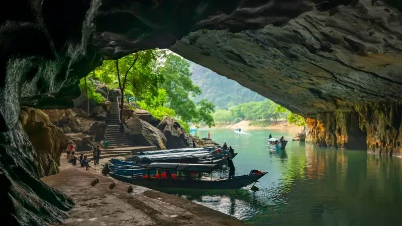 Visit the Caves of Phong Nha-Ke Bang National Park