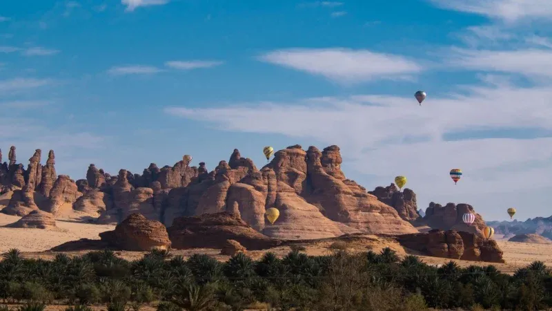 Top Destinations for Hot Air Ballooning in Saudi Arabia