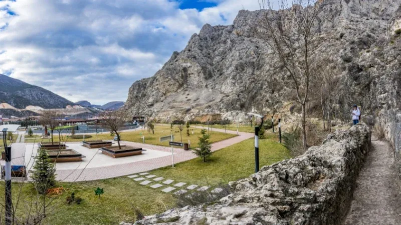 Learn More About Dalaghan Park