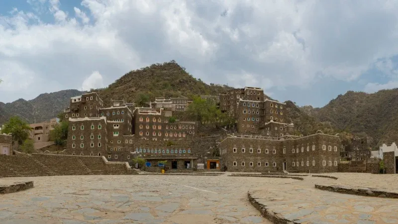 Rjal Almaa Heritage Village