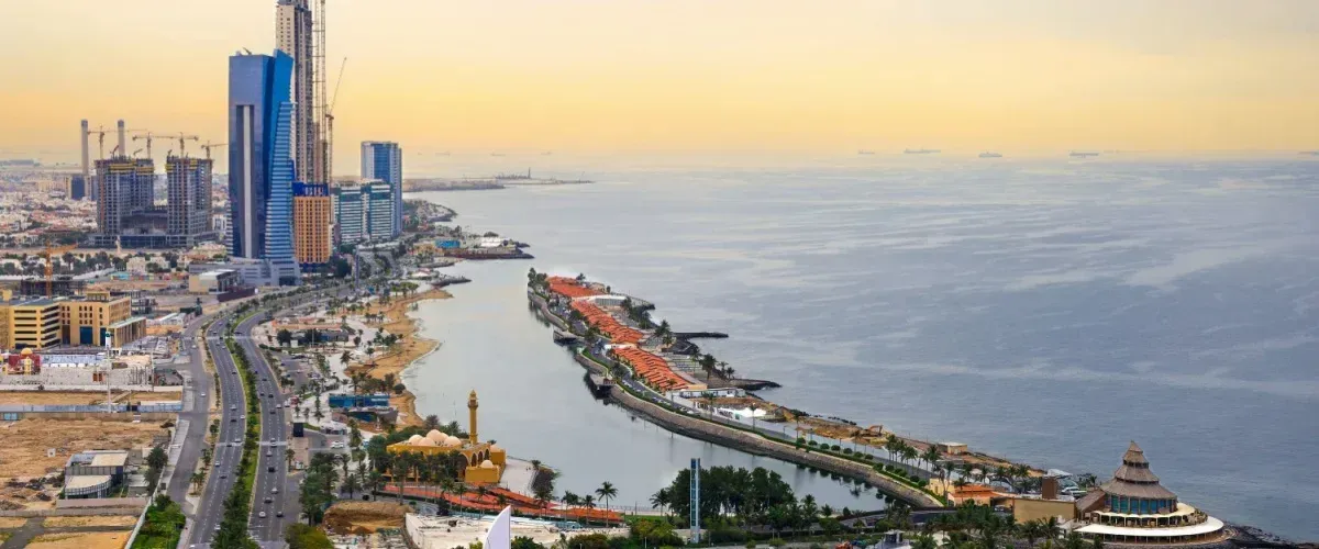 ماذا تفعل في جدة خلال عطلة نهاية أسبوع سباق الفورمولا 1 لتحظى بأقصى درجات المرح؟