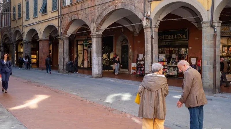 Explore Borgo Stretto