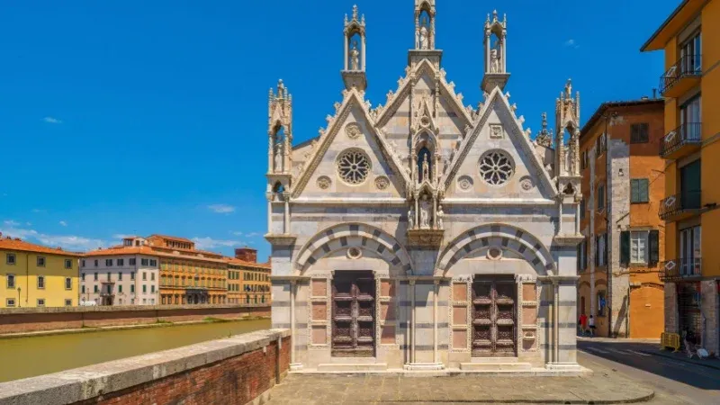Visit Santa Maria della Spina