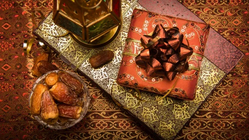 Giving Eidiya: Gifts for Children