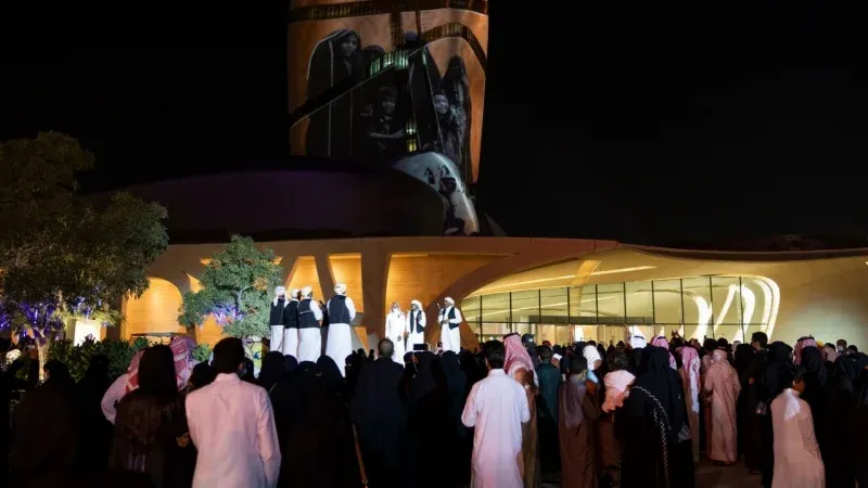 Cultural Performances and Heritage Traditions