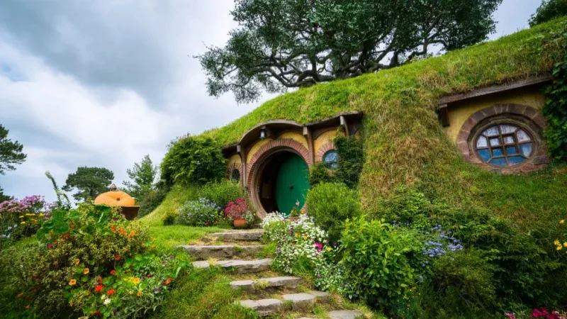 Explore the Magical Hobbiton Movie Set from The Lord of the Rings