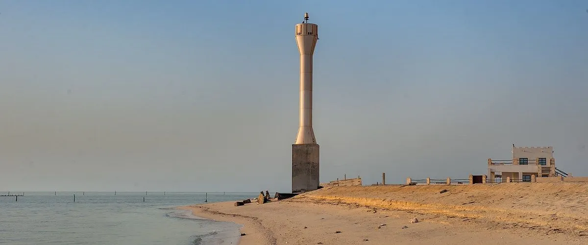 شاطئ الغارية قطر: واحة رملية في شمال شرق قطر