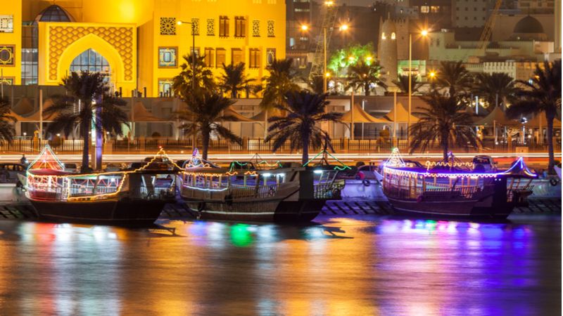 Experience The Dhow Cruise With Dinner