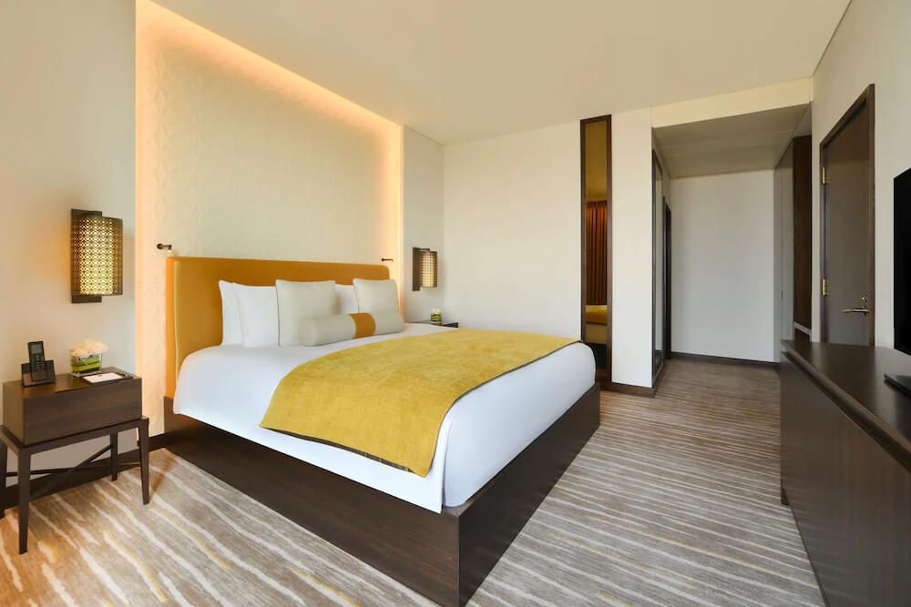 Deluxe Suite