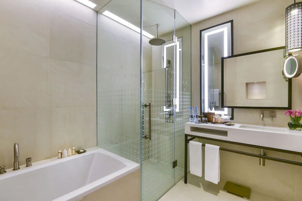 Executive Room Bathroom