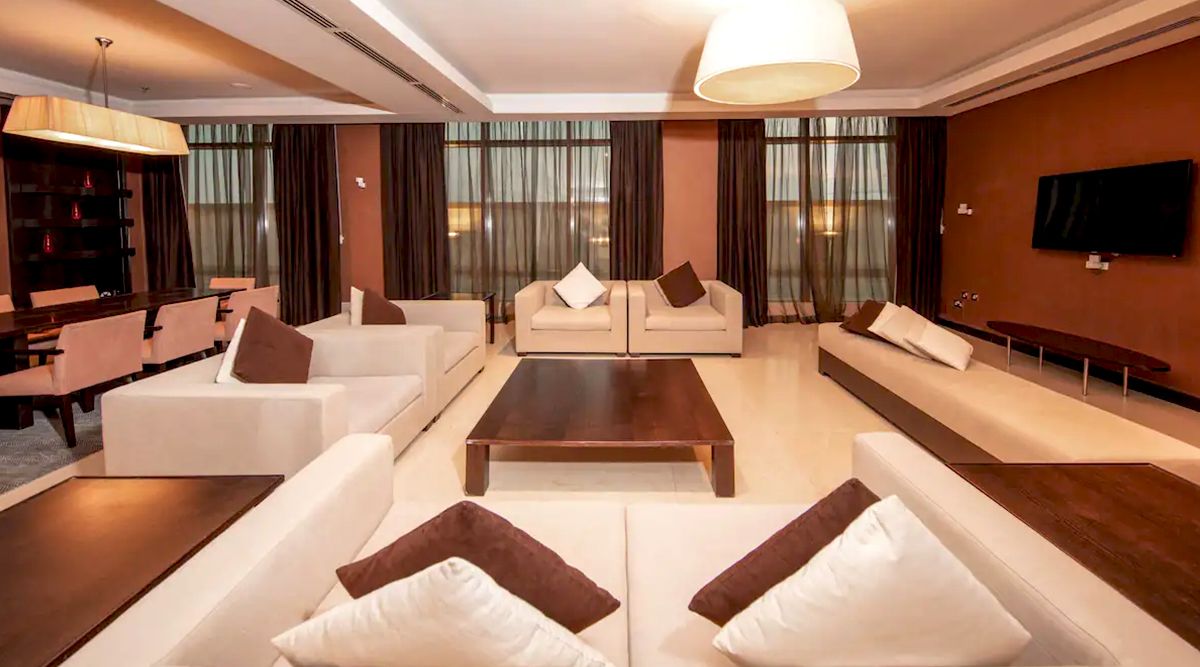 Presidential Suite With Lounge Access