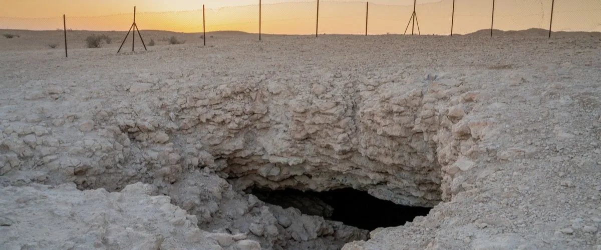 Explore And Discover The Biggest Sinkhole In Qatar