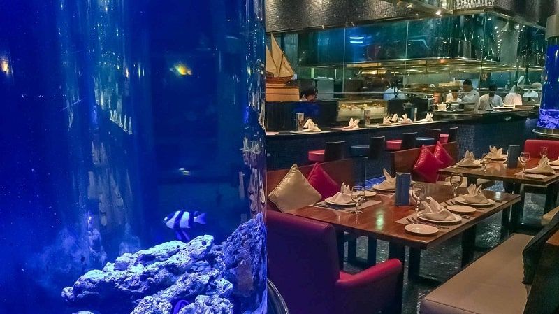 Why Is L’wzaar Seafood Restaurant So Special
