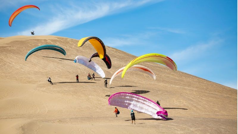 Paragliding in Qatar- For Experiencing Beauty and Thrill