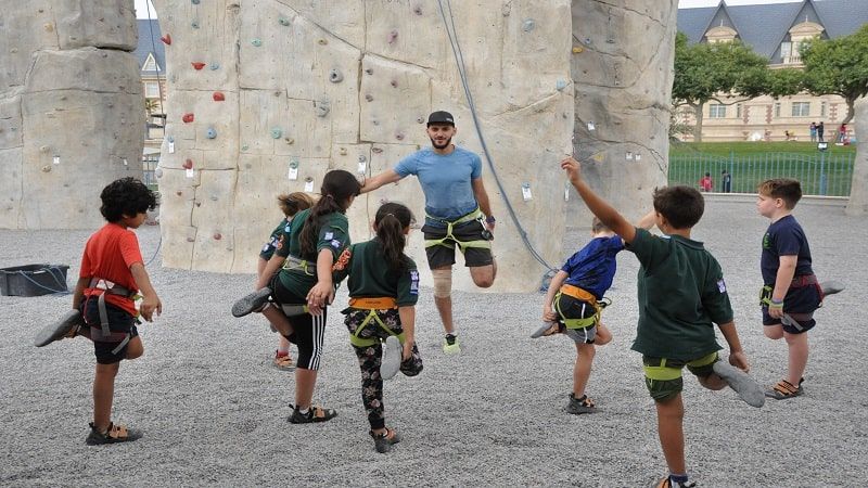 EsQalar Qatar: Classes For Rock Climbing